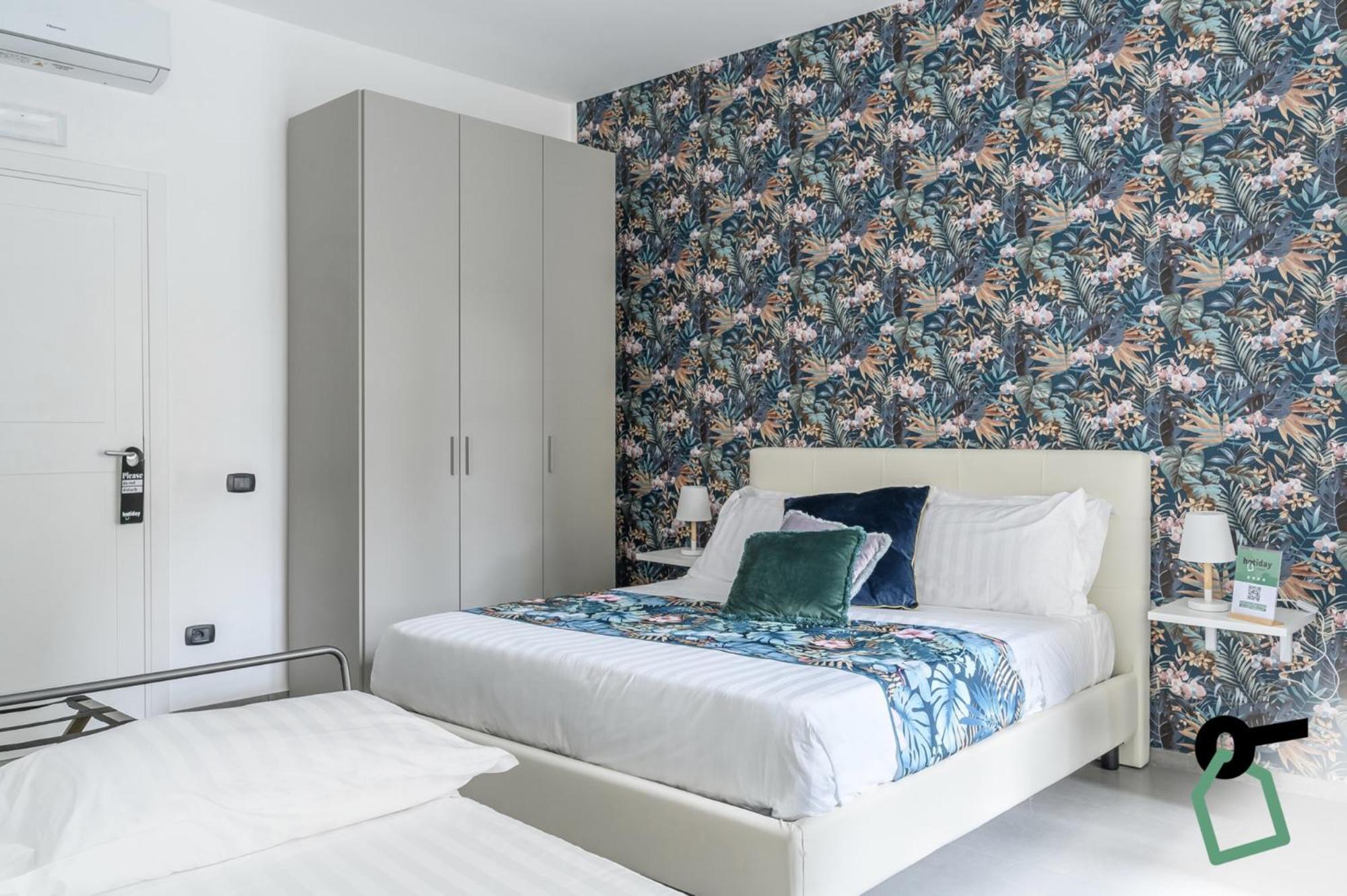 Hotiday Room Collection - Napoli Sant'Arcangelo Екстер'єр фото